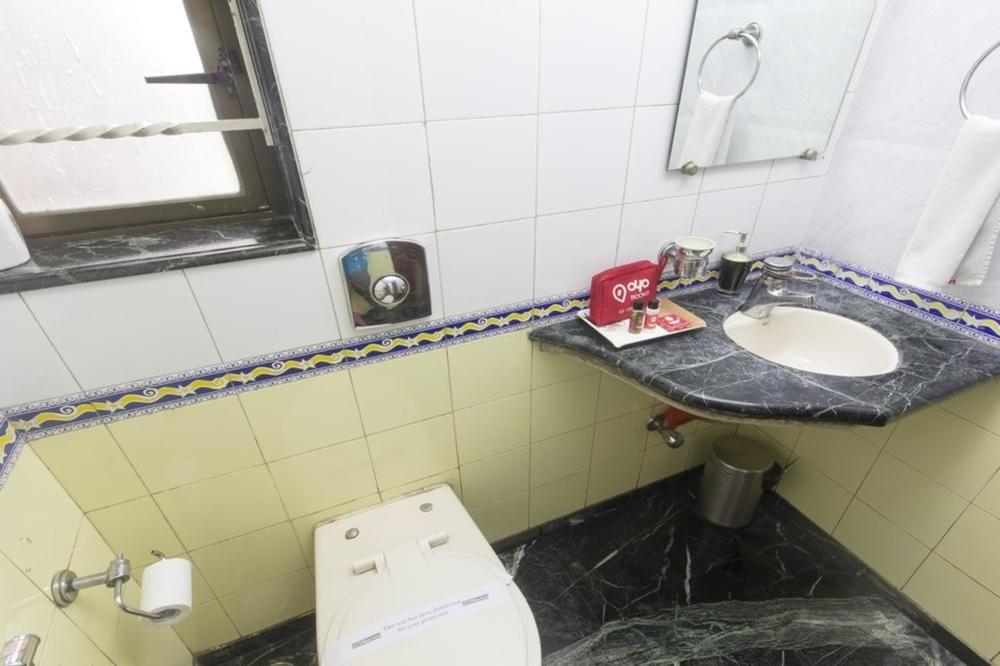 Hotel Peace Park Panvel Extérieur photo
