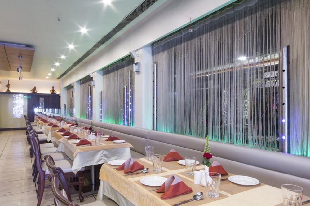 Hotel Peace Park Panvel Extérieur photo