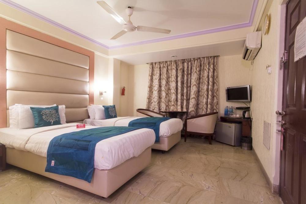 Hotel Peace Park Panvel Extérieur photo
