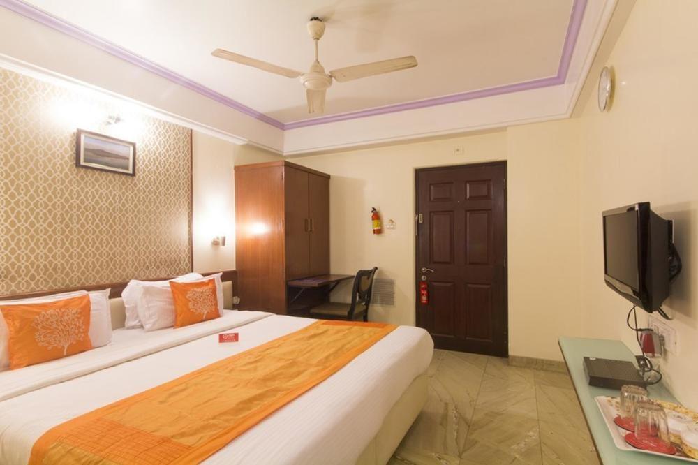 Hotel Peace Park Panvel Extérieur photo